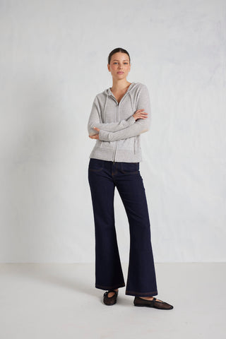 Alessandra Knitwear Amber Cashmere Hoodie in Fly Ash