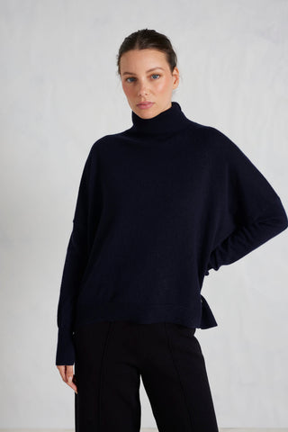 A Polo Bay Cashmere Sweater in Navy