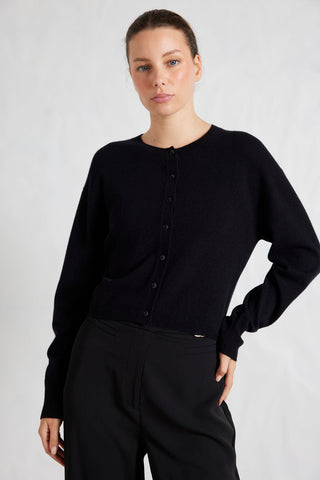 Sydney Cardi in Black