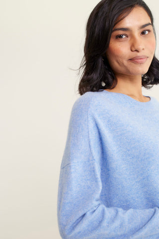 Iris Cashmere Crew Sweater In Hortensia