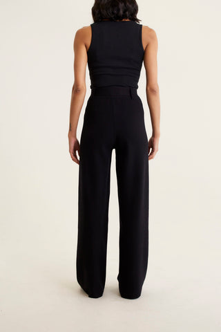 Hamilton Crepe Knit Pant In Black