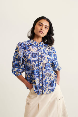 Lia Cotton Silk Shirt In Navy Astoria Print