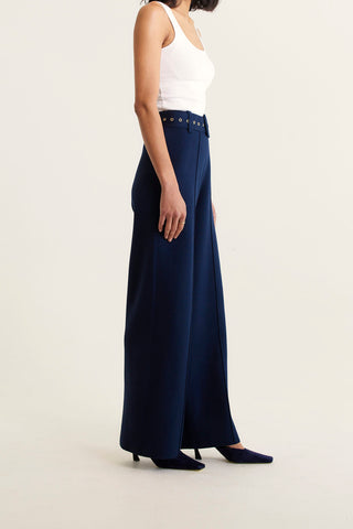 Hamilton Crepe Knit Pant In Navy