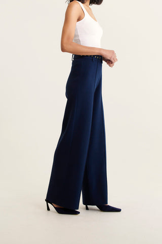 Hamilton Crepe Knit Pant In Navy