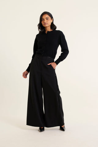 Sophia Cashmere Cardi in Black