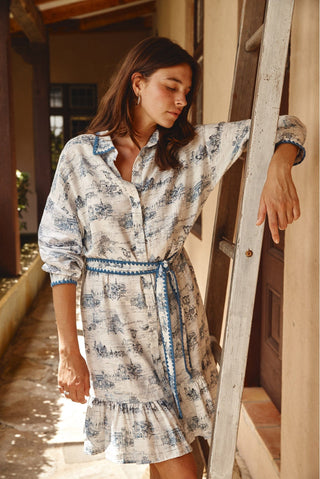 Alessandra Dresses Messina Linen Dress in Navy French Toile