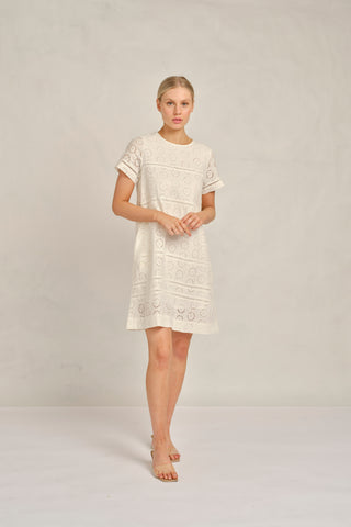 Aurienne Linen Broidery Dress in White Posy