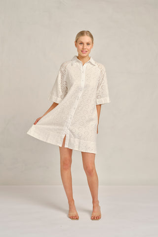 Aurienne Linen Broidery Dress in White Posy