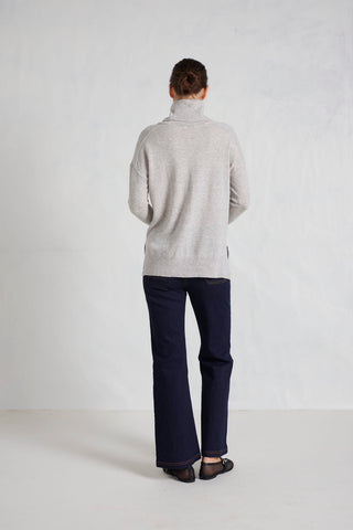 Iris Cashmere Sweater in Fly Ash
