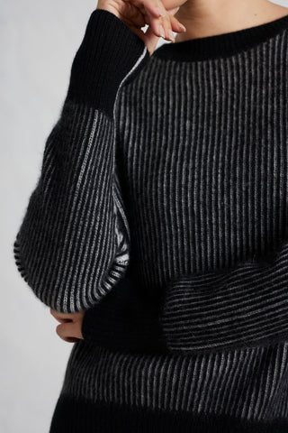 Zoe Cashmere Sweater in Black