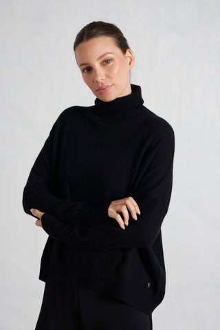 A Polo Bay Cashmere Sweater in Black