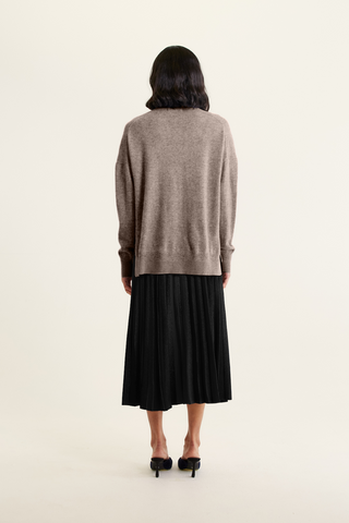Iris Cashmere Crew Sweater In Magic