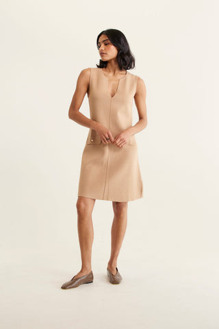 Rochelle Crepe Knit Dress In Tan