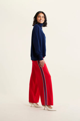 A Polo Bay Cashmere Sweater In Midnight Navy