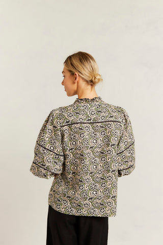 Lia Linen Shirt in Black Raya Print