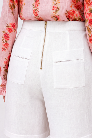 BERMUDA SHORT IN WHITE