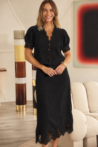 Monique Linen Skirt in Black