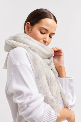 Alessandra Accessory ONE SIZE / WHITE/GREY Millie Cashmere Scarf in White/Grey Check