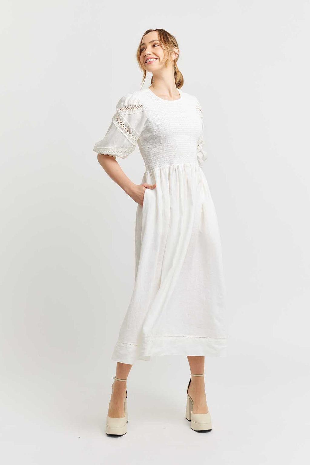 Alessandra Claudia Linen Dress in White