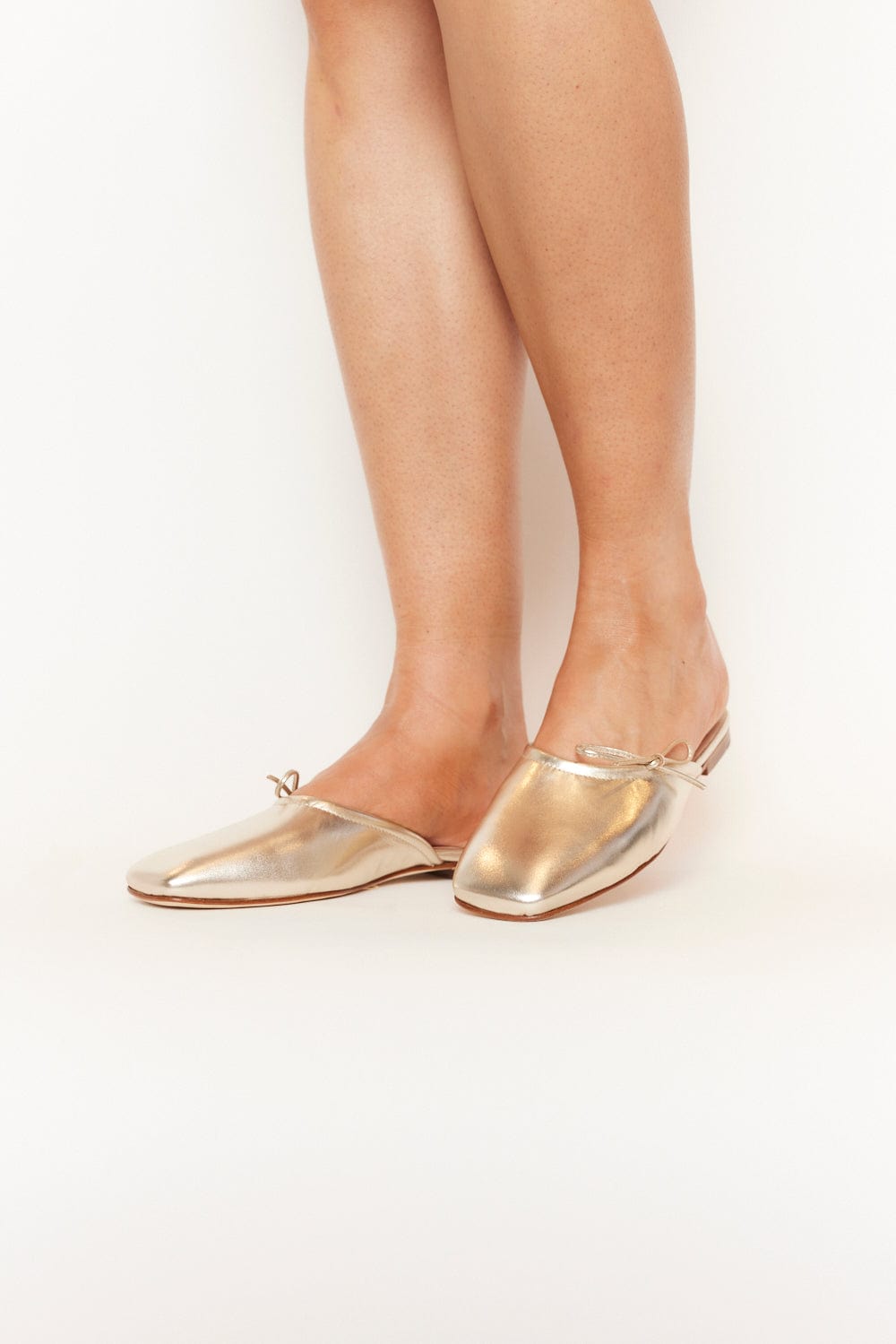 Gold deals bow mules