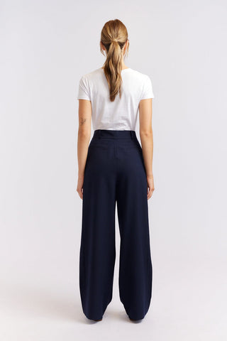 Alessandra Cashmere Pants Laurel Blend Pant in Navy