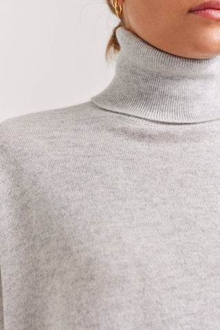 Alessandra Cashmere Sweater A Polo Bay Cashmere Sweater in Fly Ash