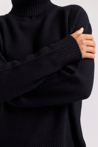 Alessandra Cashmere Sweater Toastie Polo in Black
