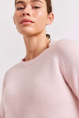 Alessandra Sweater Fifi Crew Cashmere Sweater in Ballet