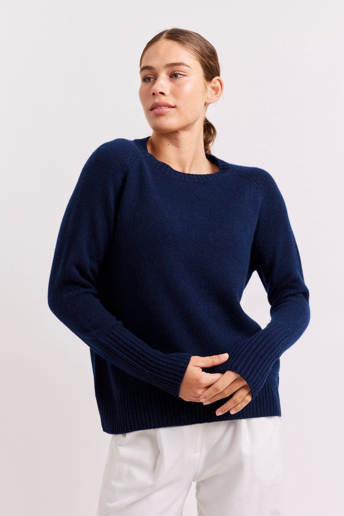 Alessandra Fifi Crew Cashmere Sweater in Navy Blue